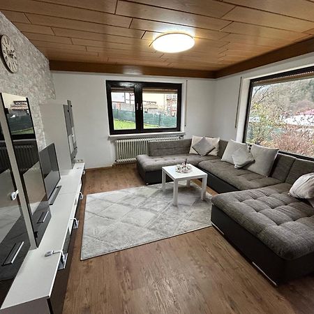 Ferien- Und Monteurwohnung Zum Waldblick Buitenkant foto